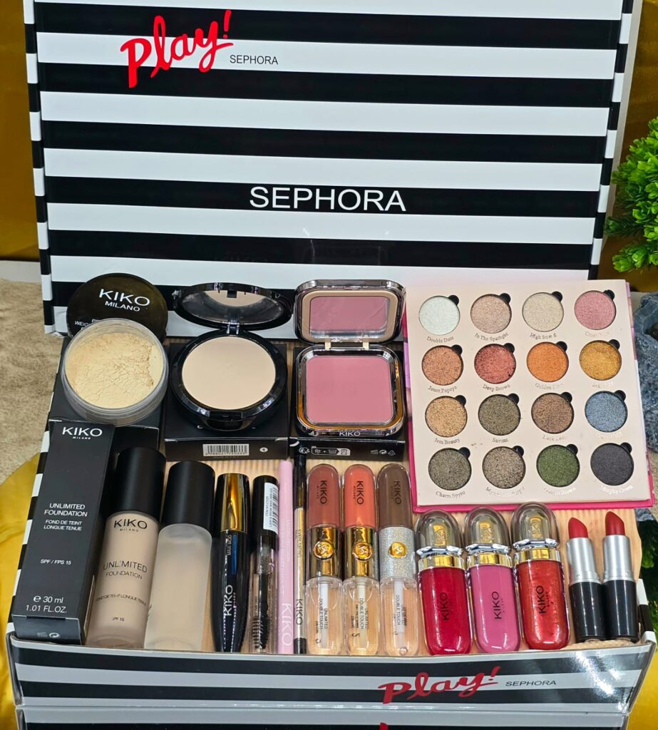Makeup kit full set combo offer ( code 18 )